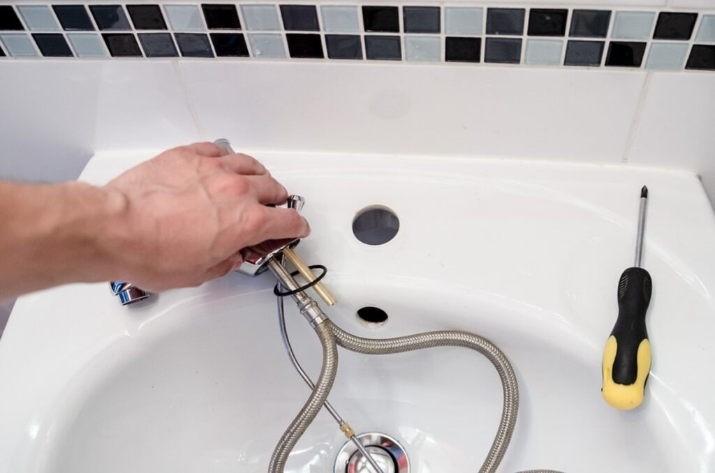 Plumbing Problems Common in Older Homes